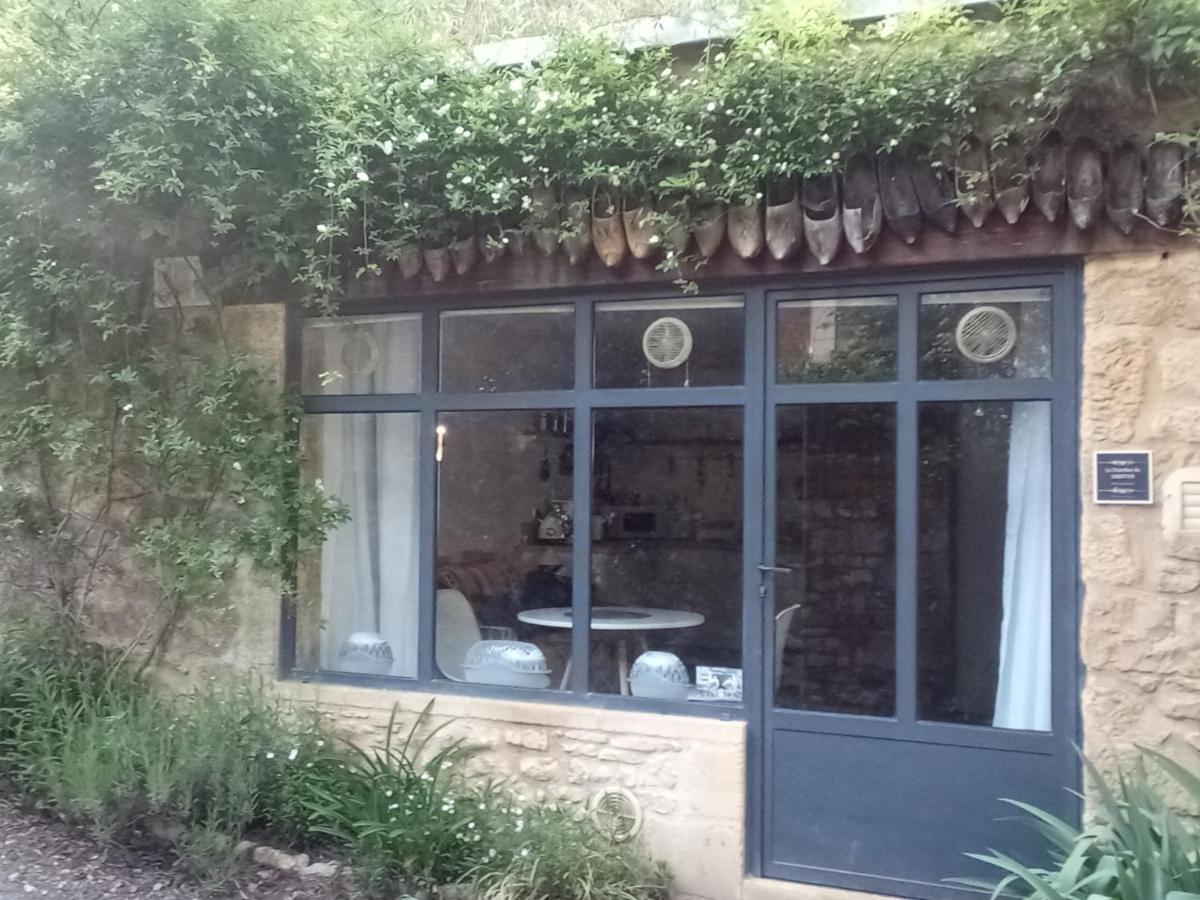 Chambre Du Sabotier - Studio Troglodytique - A 100 M Baignade En Riviere - Location De Canoe - Circuits Cyclo - Aire De Pique-Nique - 3 Restaurants كاستلناود لا شابيل المظهر الخارجي الصورة